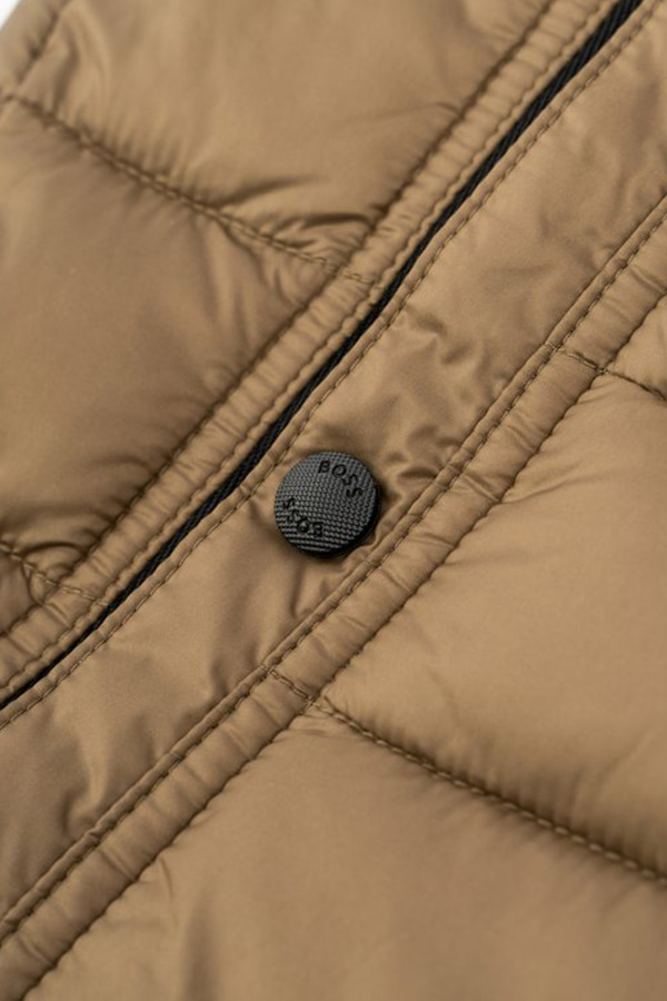 BOSS SLEEVELESS JACKET - 243